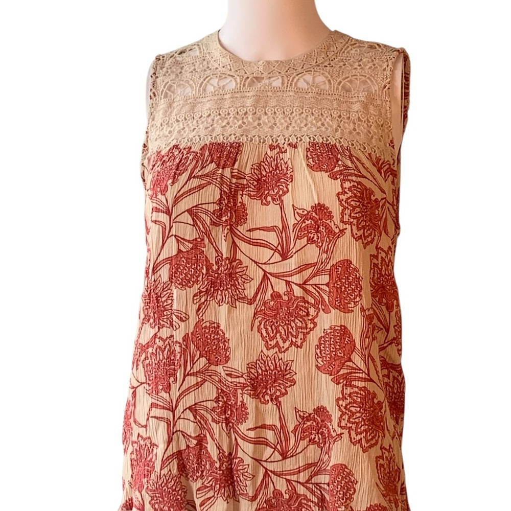 Pale Sky Size Medium Boho Ivory and Red sleeveless Top